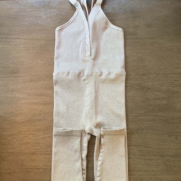 NWOT! FP Free People Movement Happiness Runs Henley Onesie Sz M/L - Picture 7 of 11